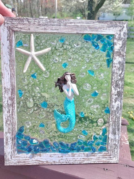 3D Mermaid Crushed Glass Wall Art: Nautical Starfish Decor