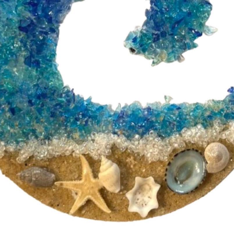 Beach Wave Suncatcher: Starfish & Seashell Ornament - Free Stand
