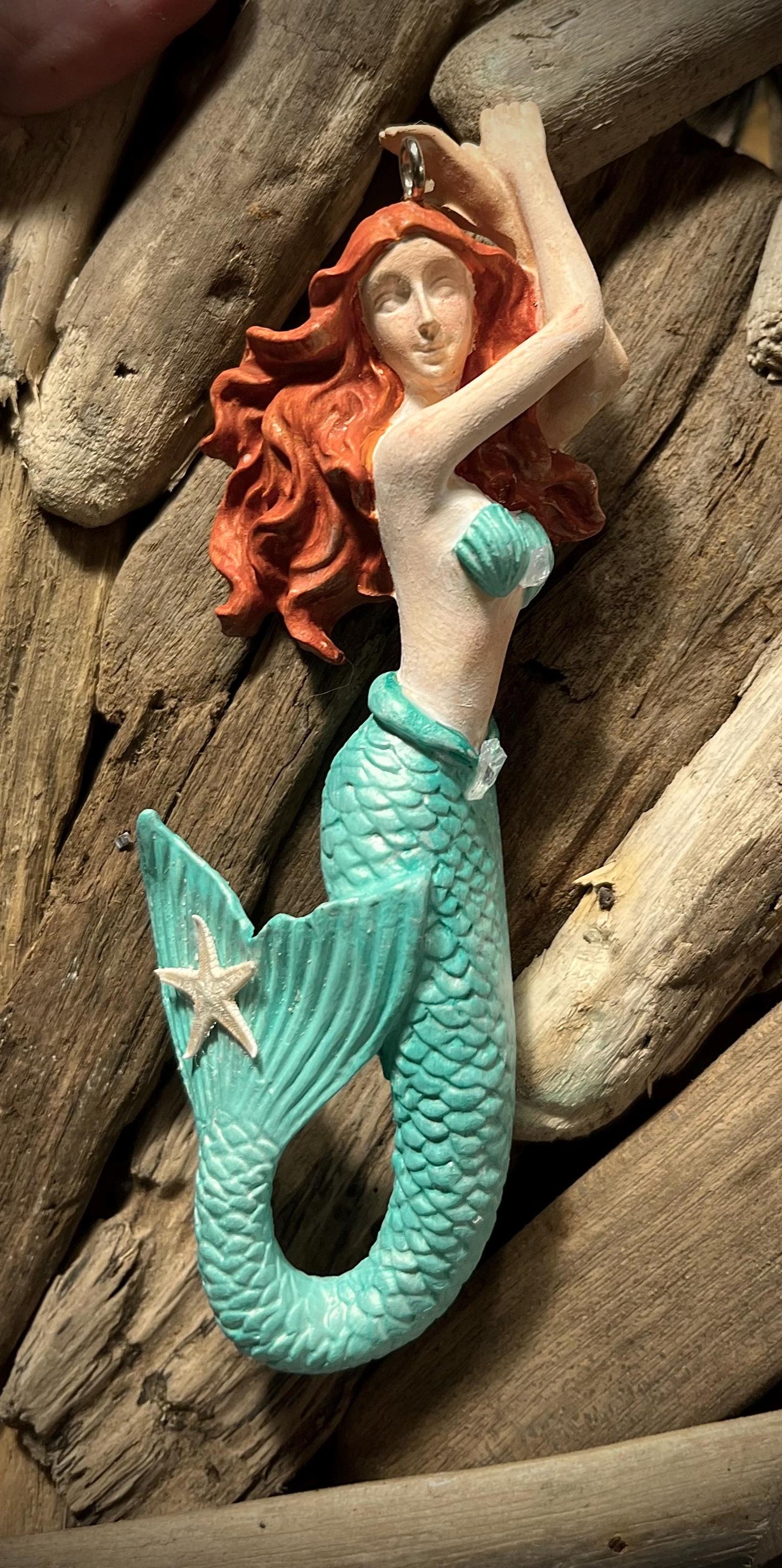 3D Mermaid Crushed Glass Wall Art: Nautical Starfish Decor