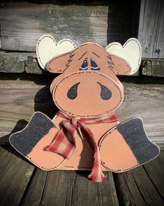 Personalized Wooden Moose Sitter: Winter Decor, Gifts for Her