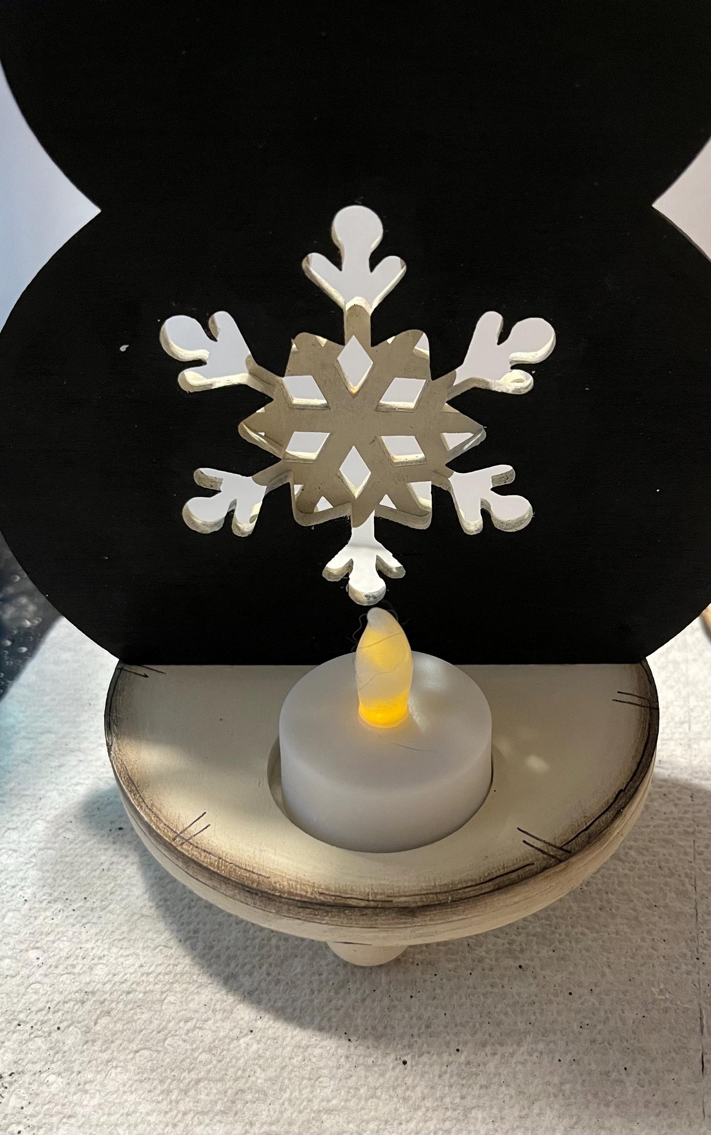 Personalized Wooden Snowman Votive Holder: Winter Tabletop Decor